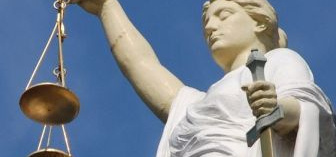 art-vrouwe-justitia-vierkant
