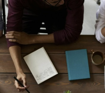 MR vergadering school vragen